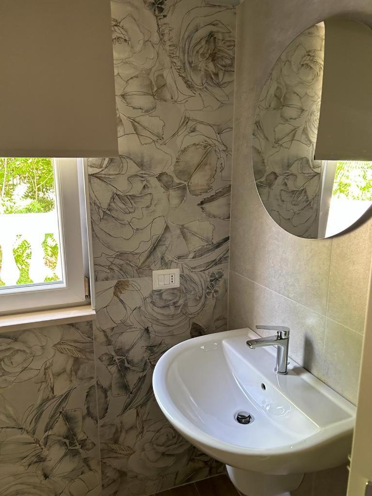 Ro.Ma Apartment カノーザ・ディ・プーリア エクステリア 写真